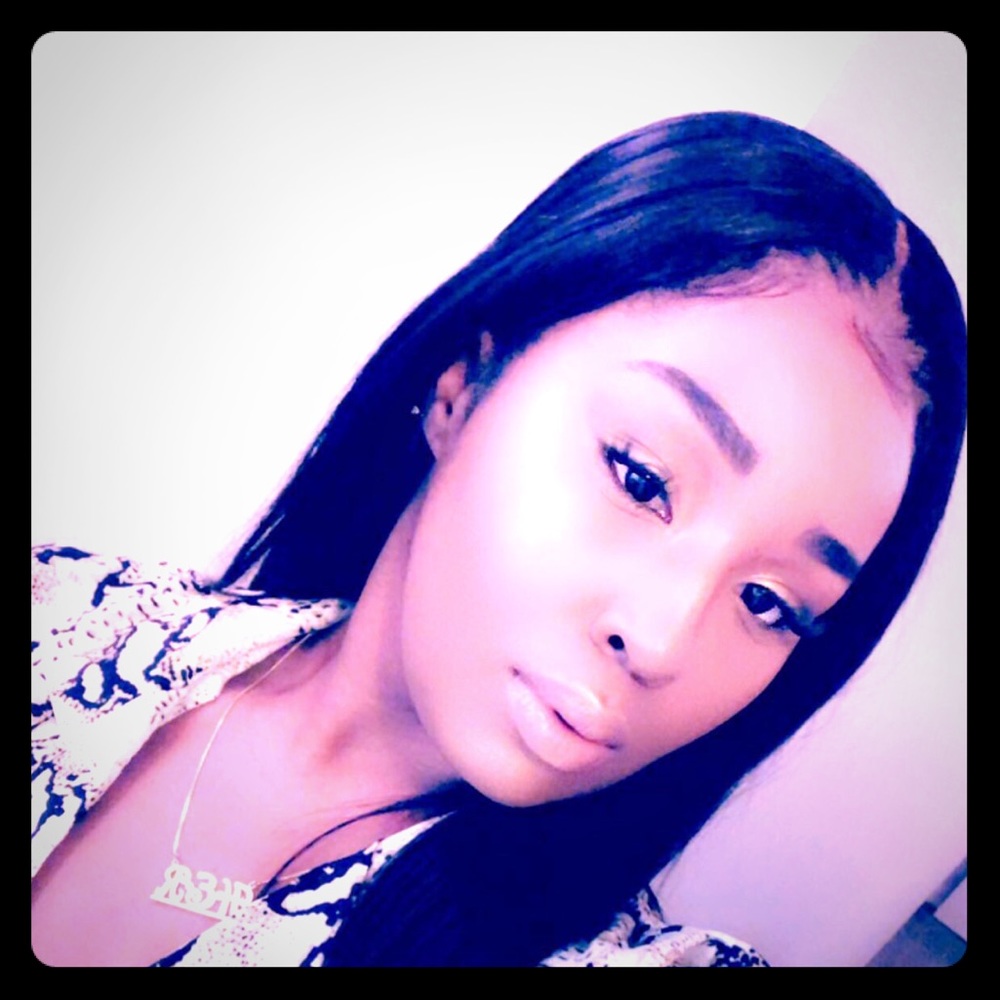 Meet your Posher, Brianna